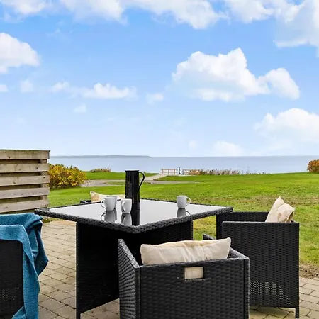 Sct Knudsborg - 12E - Apartment On The Beach Apartamento Brenderup